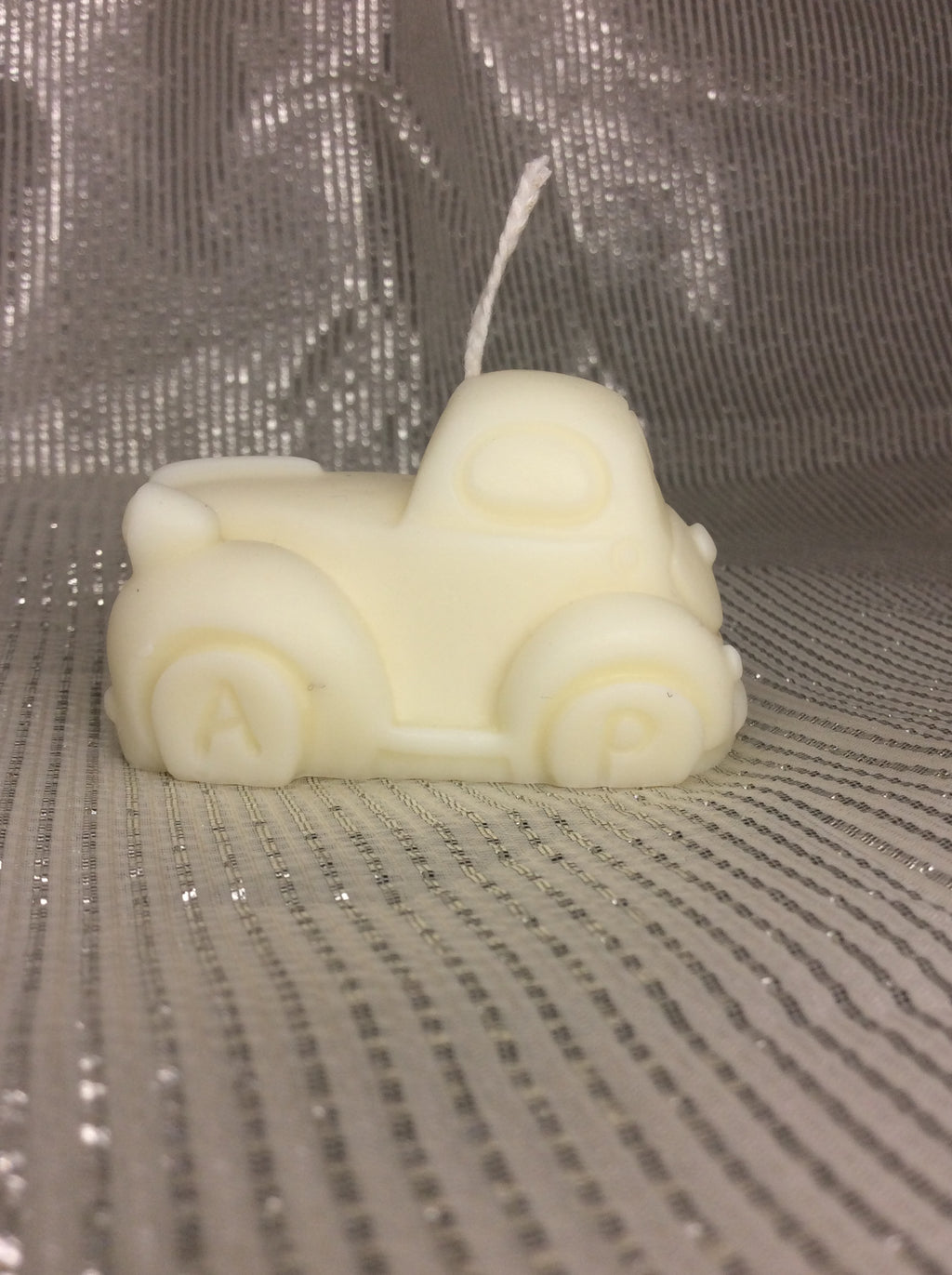 Vela de Cumpleaños Coche Vintage con aroma Gominola de Fresa