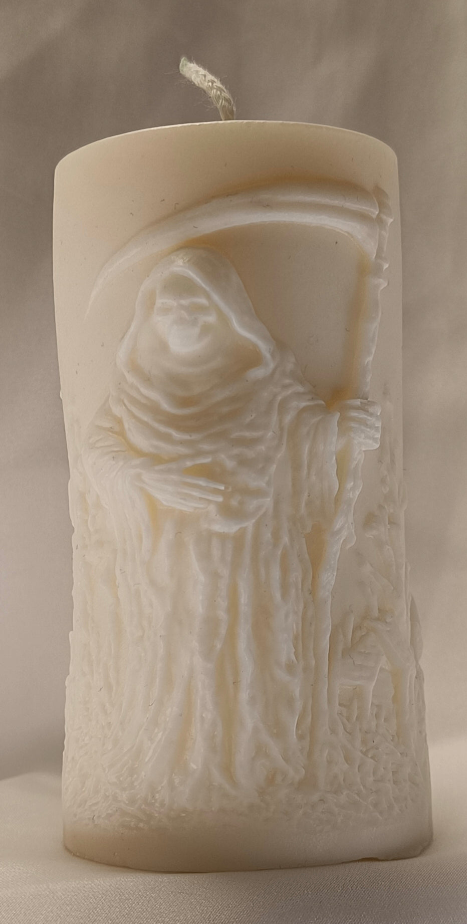 Vela Artesanal de Halloween "La Parca con Guadaña"