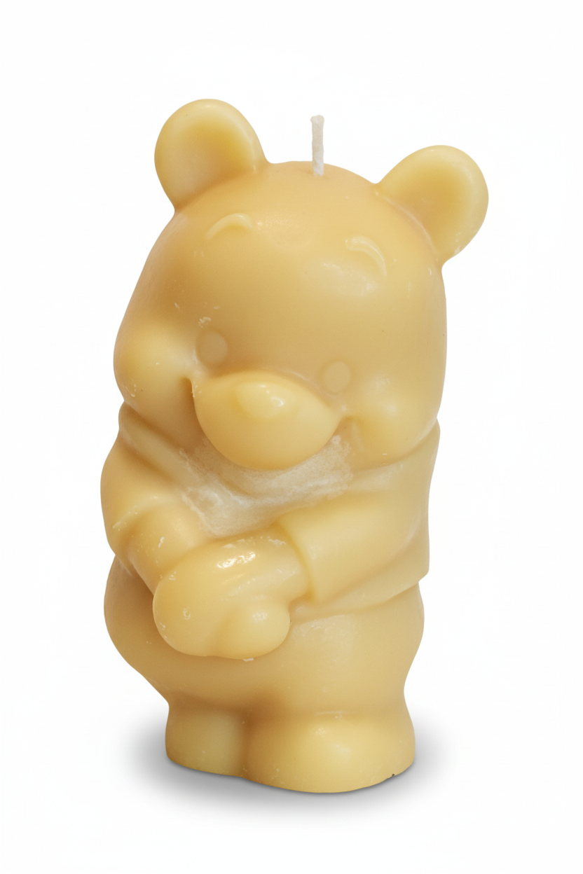 Vela Osito de Miel clásica. Escultura de cera natural y lujo, regalo ecológico y memorable para fiesta de cumpleaños o aniversario infantil.